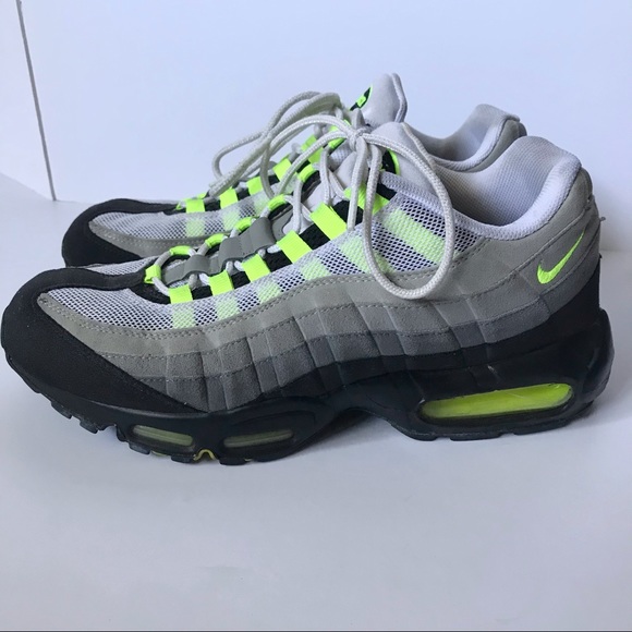 Nike Other - 2010 NIKE Air Max ‘95 OG Neon